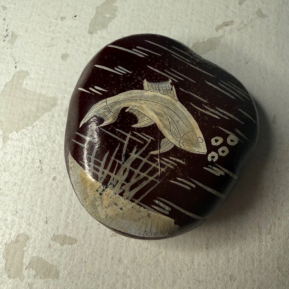 VTG Decorative Hand-Painted Carved River Rock Wooden Salmon Fish Trinket
